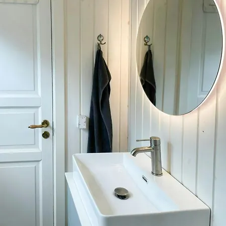 Thatched Wooden House With Sea View * Haderslev