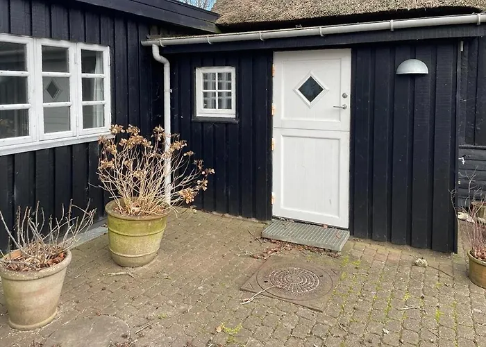 Thatched Wooden House With Sea View * Haderslev