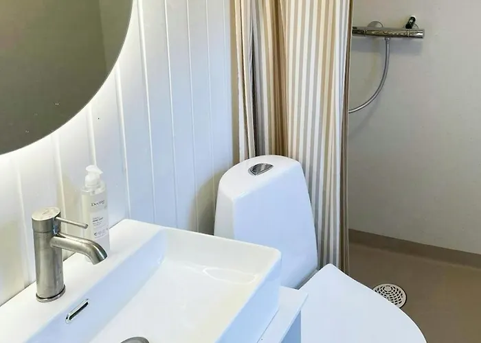 Thatched Wooden House With Sea View Haderslev